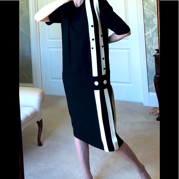 VTG 90s/20s designer Color block black & ivory dress Pleat & button detail sz 8. - Picture 11 of 12